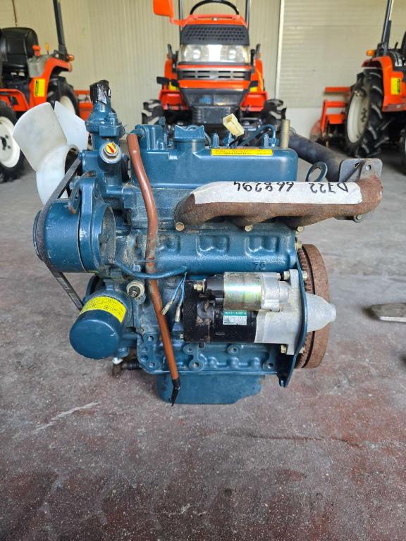 Motori Kubota Yanmar D-722 D-782 D-1105 3TNA68 Photo 1