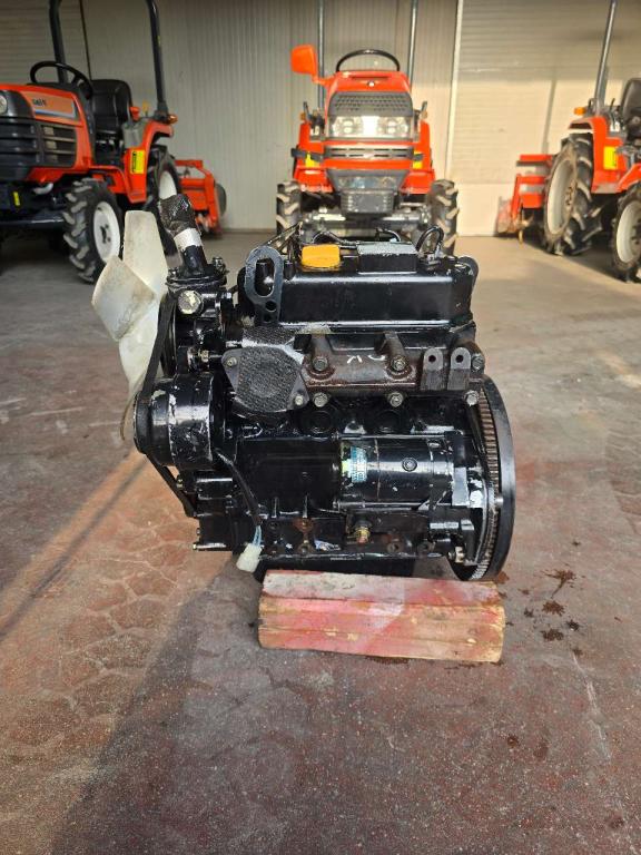 Motori Kubota Yanmar D-782 D-1105 3TNA68 Photo 2