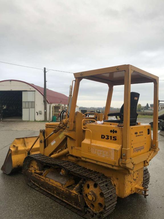 Komatsu D31S-16 Photo 3