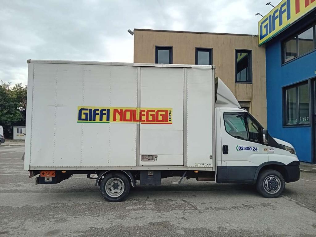 Iveco 35C14 Photo 3