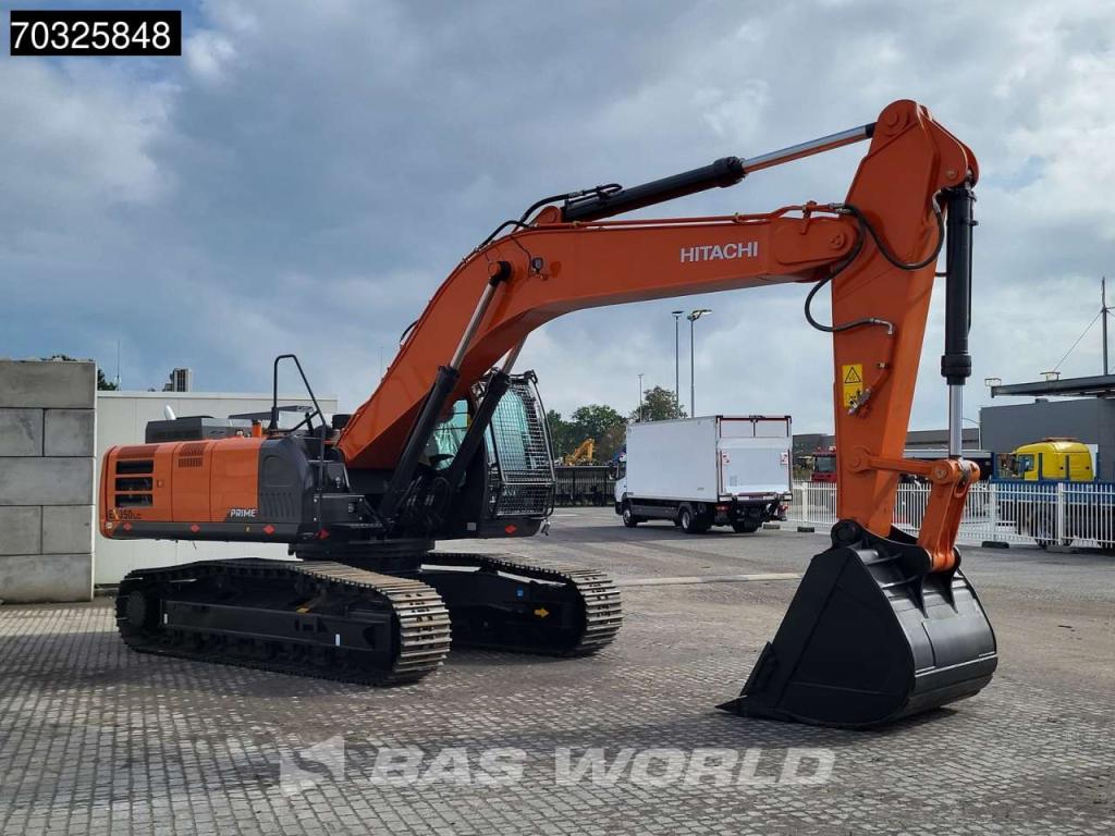 Hitachi EX350 LC-5G Cummins Engine Photo 6