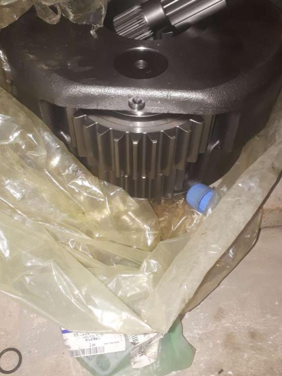 1.230-00053 Réducteur de translation pour Doosan dx225 Photo 1