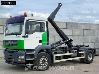Man TGA 18.310 4X2 14 tons hooklift steelsuspension Manual Euro 2 en vente par BAS World B.V.
