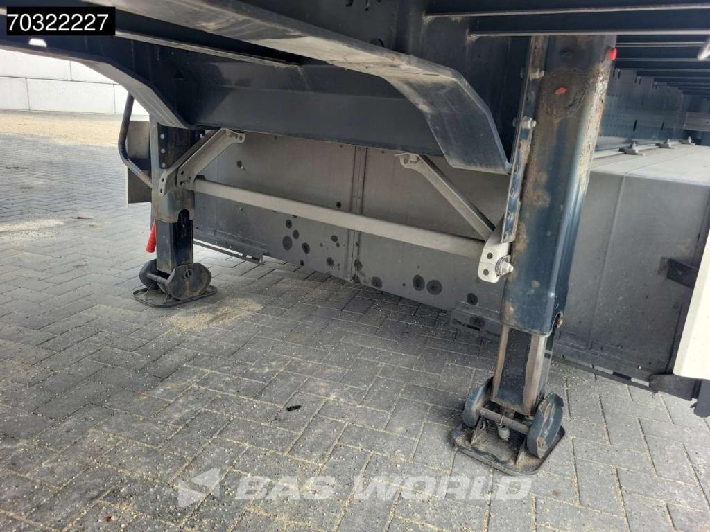 Krone SD Lift Axle Palletkist Anti Vandalism Sliding Roof Photo 26