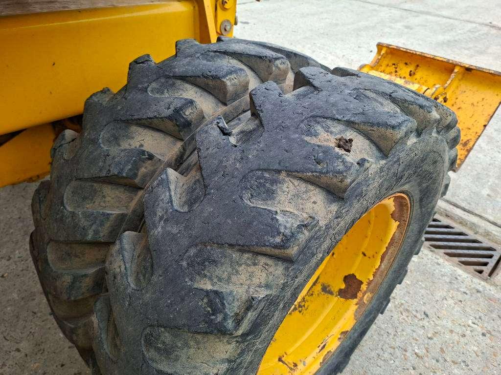 Komatsu PW 118 MR-8 (+ 3 buckets) Photo 11