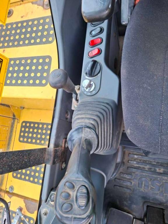 Komatsu PW 118 MR-8 (+ 3 buckets) Photo 16