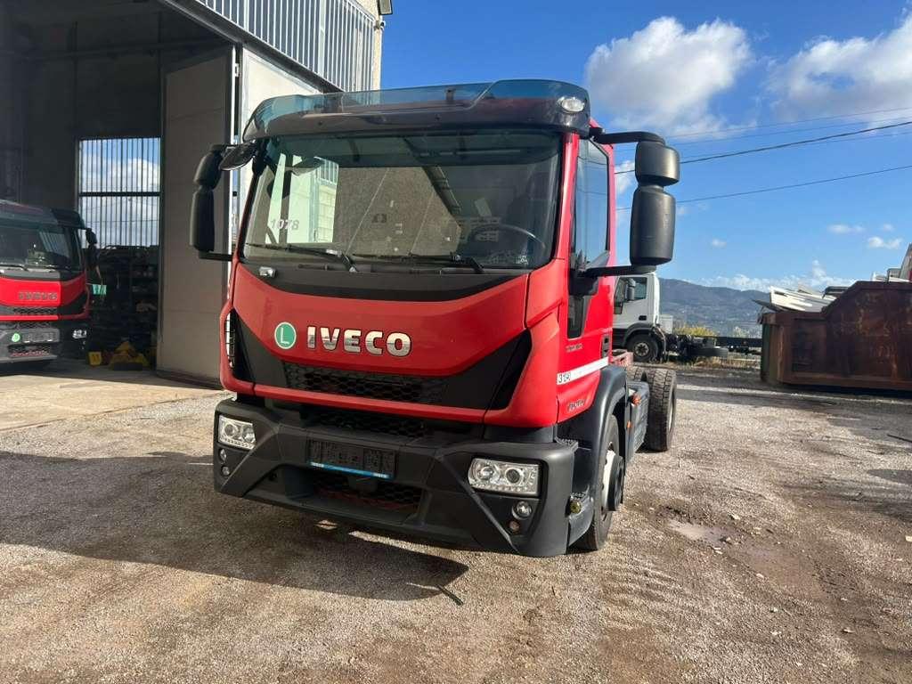 Iveco EUROCARGO 150-280 Photo 3