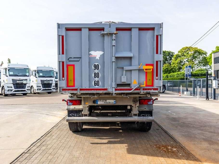 Benalu C3910 + BACHE CRAMARO Photo 12