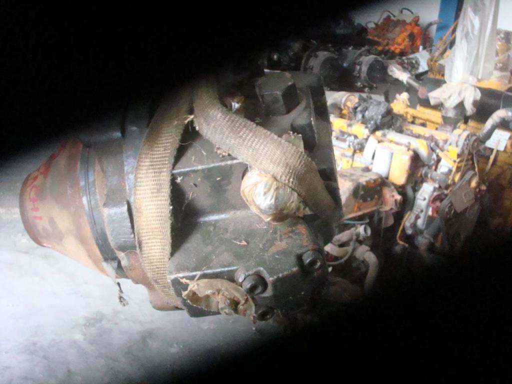 Moteur de translation pour Fiat Hitachi EX235 Photo 1