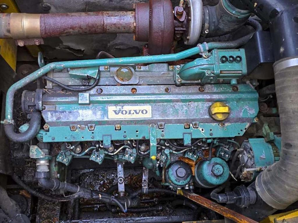 Volvo EC210B NLC Photo 10
