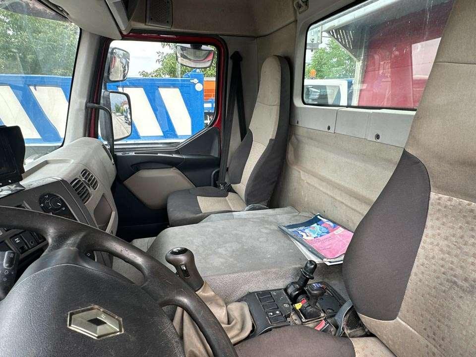 Renault Kerax 450 DXI 8x4 Photo 19