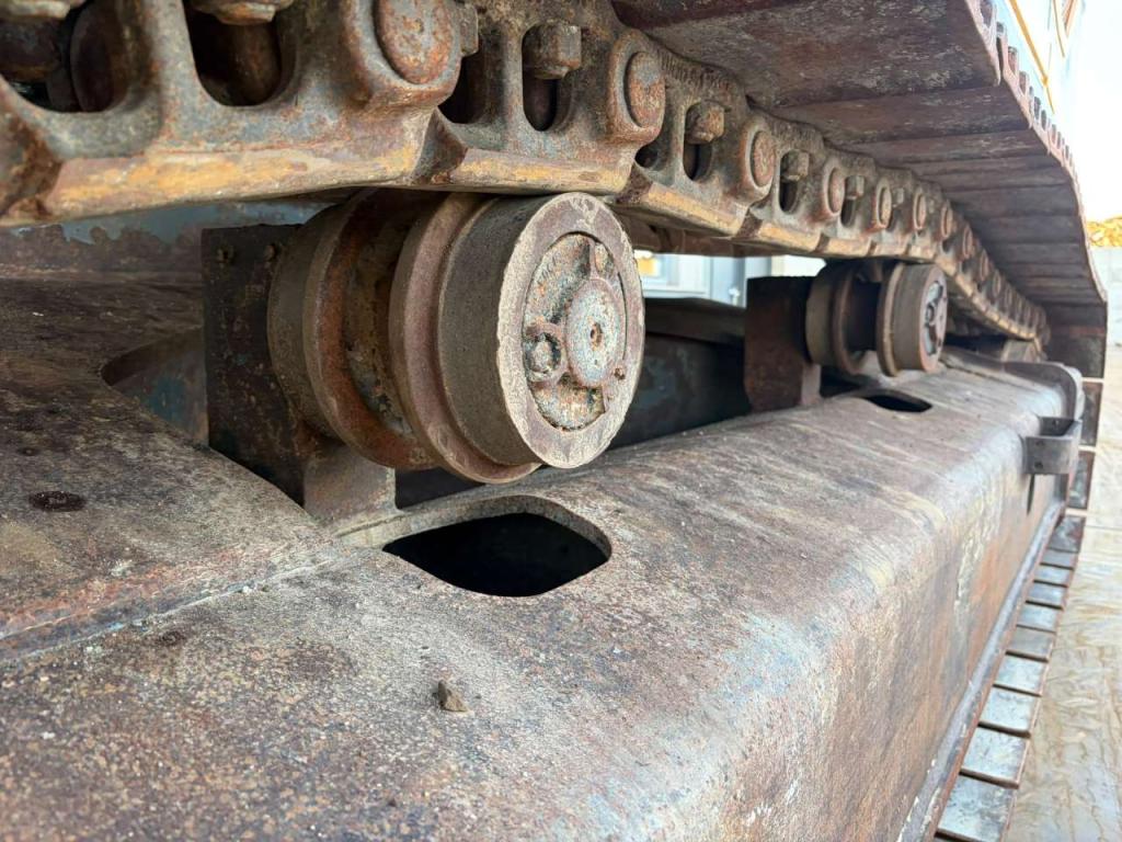 Hyundai HX380L Photo 13