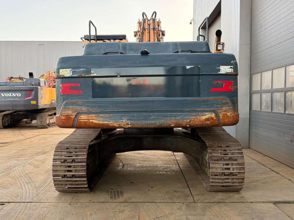 Hyundai HX380L Photo 4