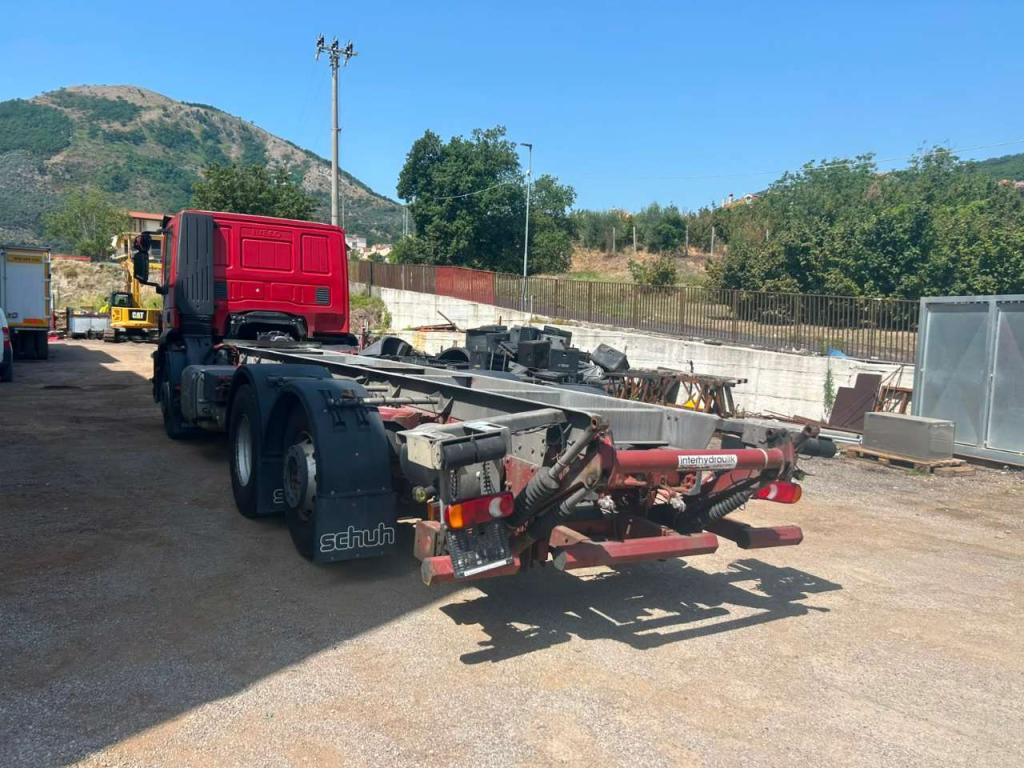Iveco STRALIS HI-STREET 260S31 Photo 16