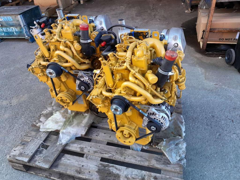 Moteur à combustion pour Caterpillar C1.7T Photo 2