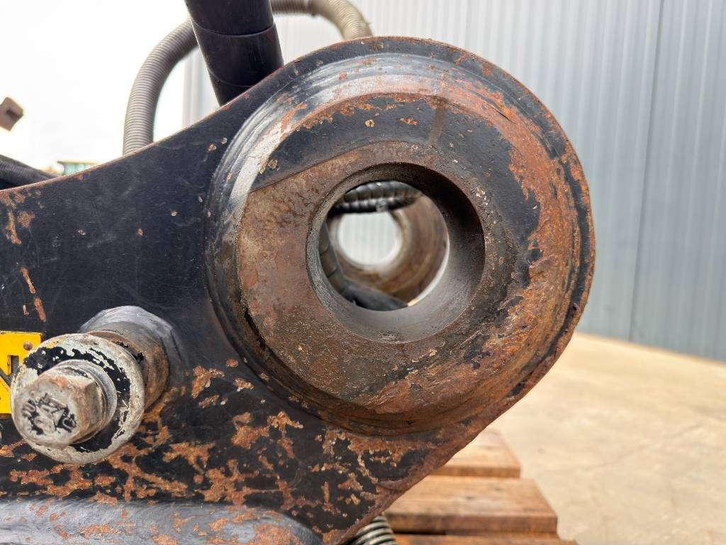 OilQuick OQ70/55 - 329D / 329E / 330F Photo 10