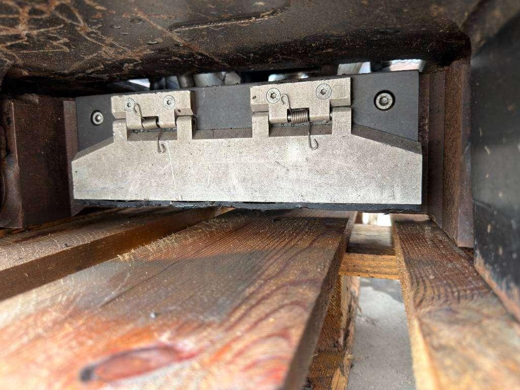 OilQuick OQ70/55 - 329D / 329E / 330F Photo 13