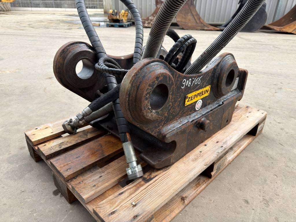 OilQuick OQ70/55 - 329D / 329E / 330F Photo 4
