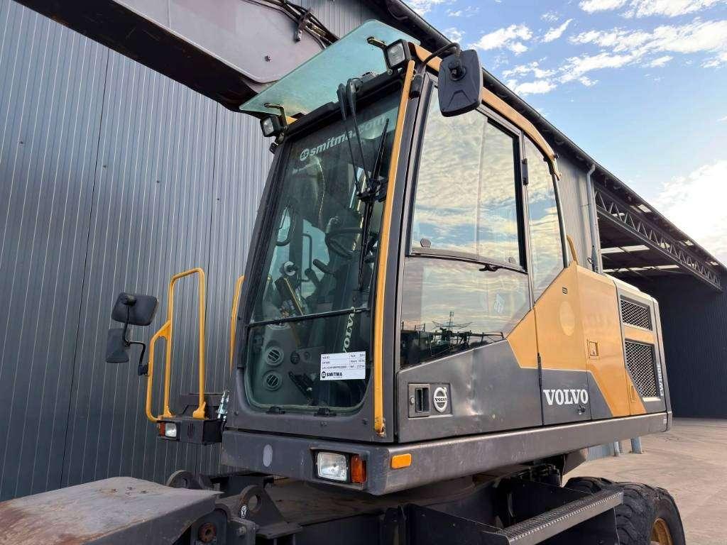 Volvo EW180E Photo 9