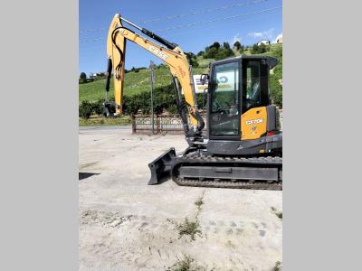 Case CX 70 en vente par Etusato