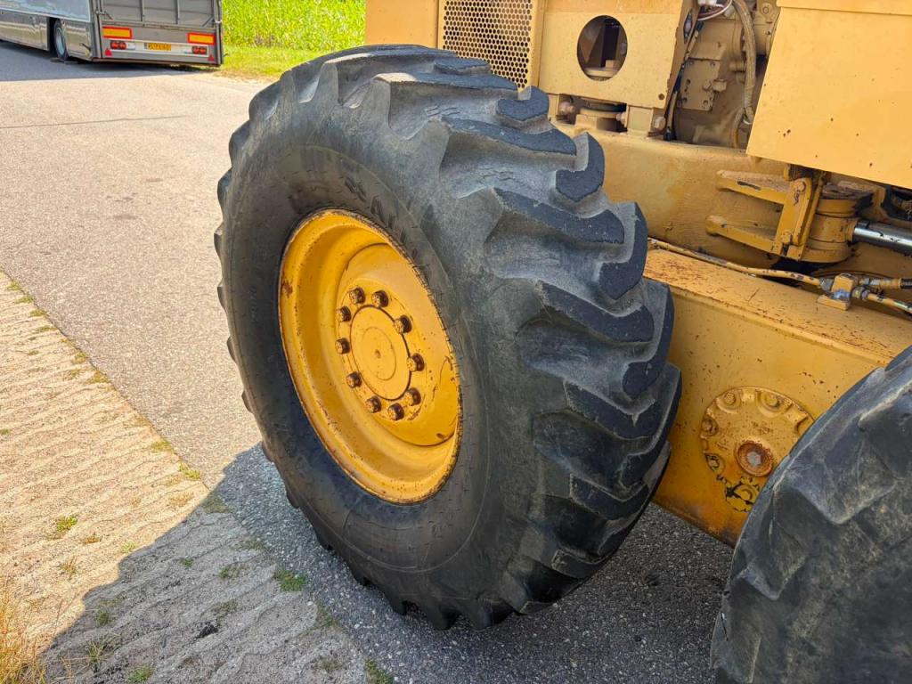 Caterpillar 140H Photo 15