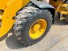 Caterpillar 908M - Quick Coupler / Automatic Greasing Photo 19 thumbnail