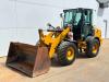 Caterpillar 908M - Quick Coupler / Automatic Greasing Photo 2 thumbnail
