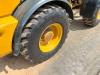 Caterpillar 908M - Quick Coupler / Automatic Greasing Photo 21 thumbnail