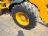 Caterpillar 908M - Quick Coupler / Automatic Greasing Photo 22 thumbnail