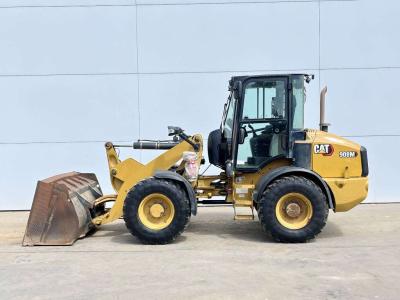Caterpillar 908M - Quick Coupler / Automatic Greasing Photo 1