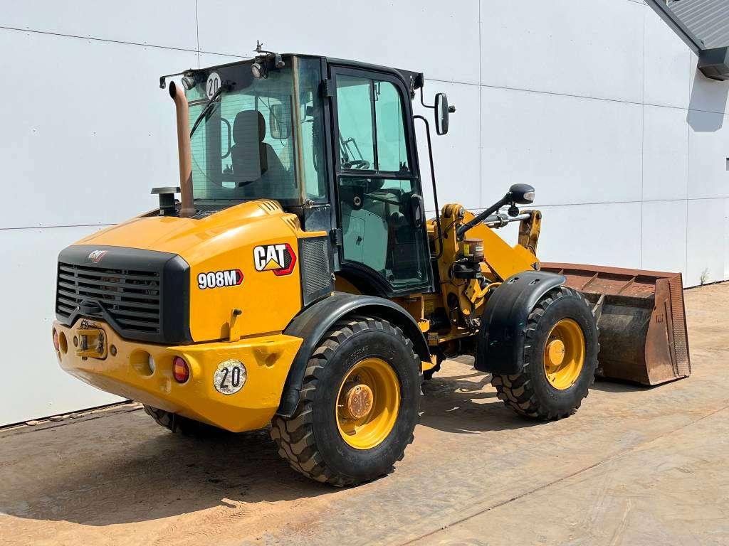 Caterpillar 908M - Quick Coupler / Automatic Greasing Photo 5
