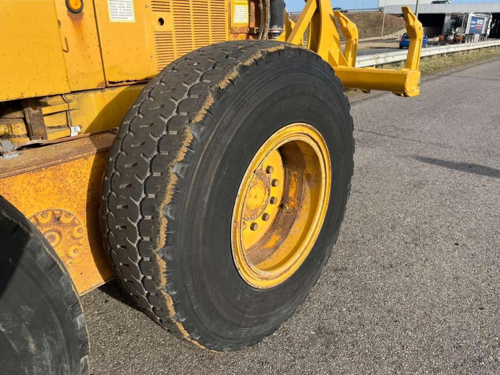 Caterpillar 160H Photo 10