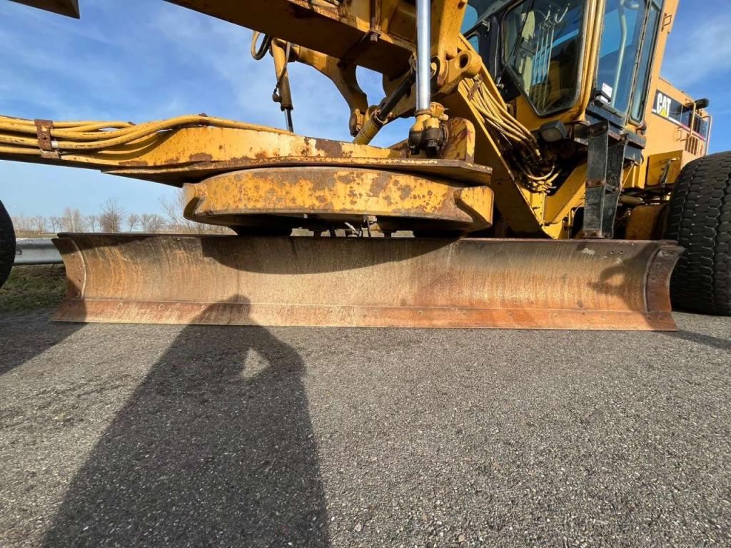 Caterpillar 160H Photo 13