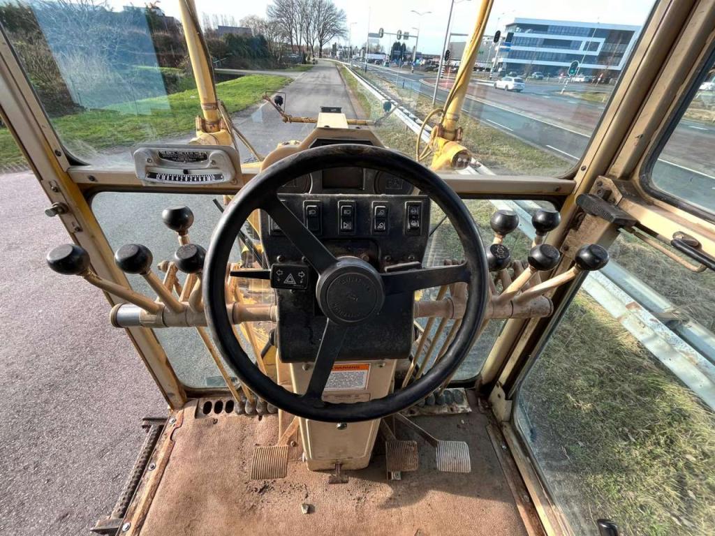 Caterpillar 160H Photo 25