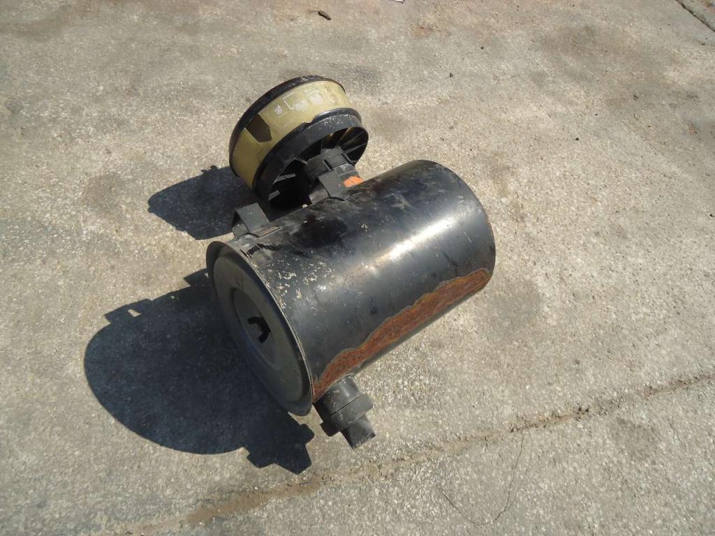 Boîtier de filtre à air pour Fiat Kobelco 235 Photo 4