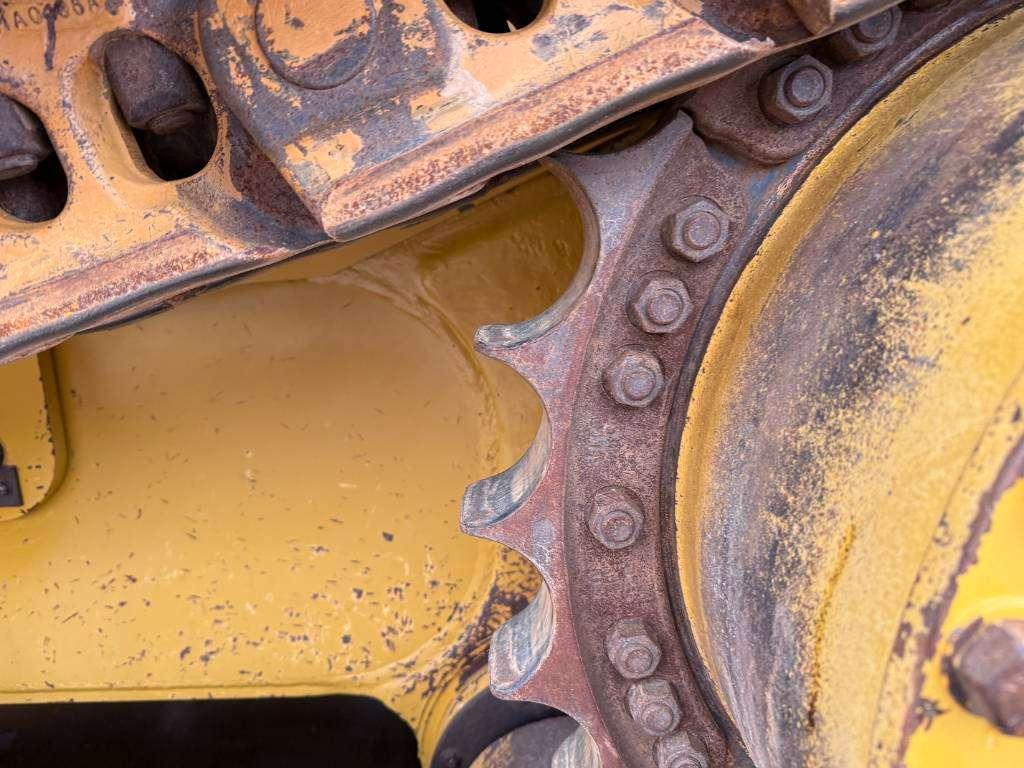 CAT D8T - GERMAN Machine / Ripper Photo 26