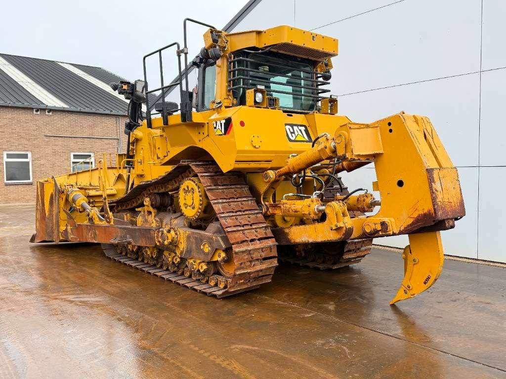 CAT D8T - GERMAN Machine / Ripper Photo 3