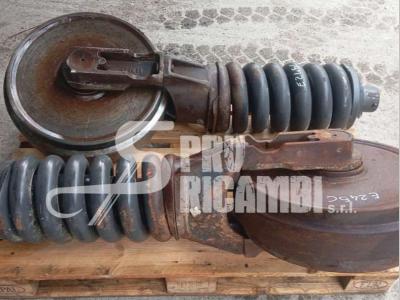Roue folle pour New Holland E 245 C en vente par PRV Ricambi Srl