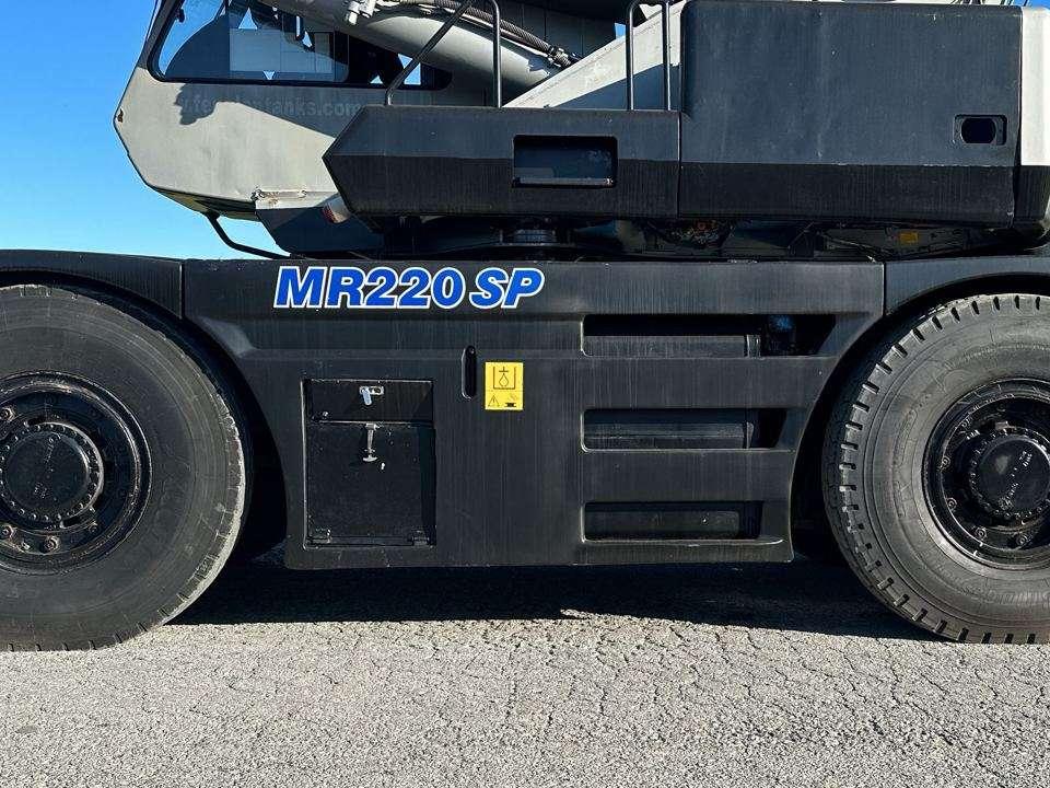 Kato KR 22H-11 4x4 Photo 7