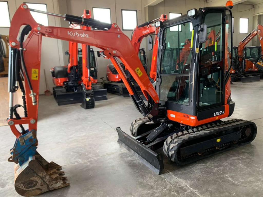 Kubota U27 Photo 9