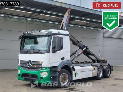 Mercedes-Benz Arocs 2530 NGT 6X2 CNG Engine! HIAB 21Z56 containersystem Lift+Steering axle Automatic Euro 6 en vente par BAS World B.V.
