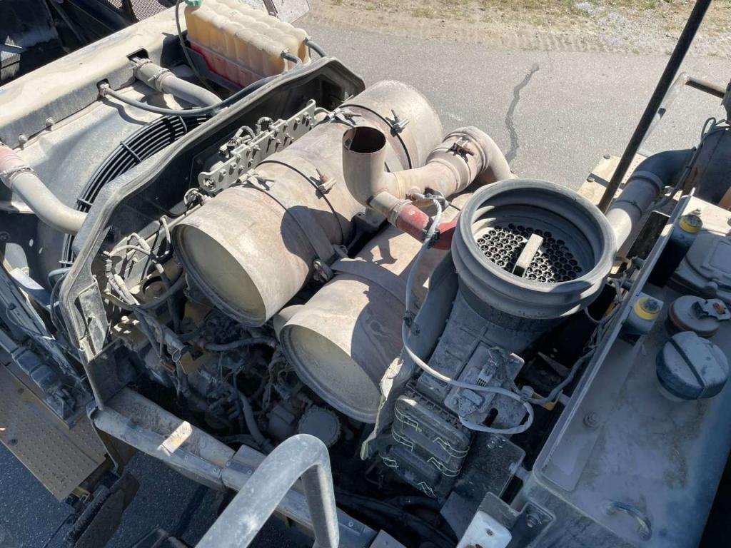 Caterpillar 966M Photo 23