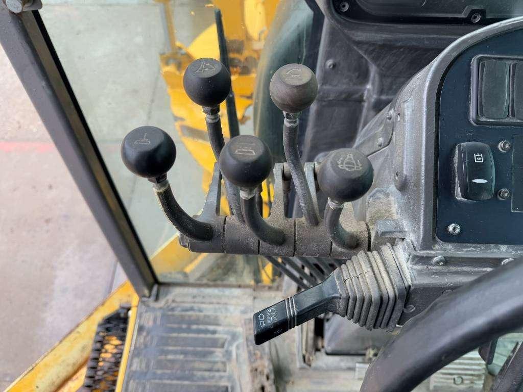 Volvo G990 - 4.85m Blade / Pushblock / Airco Photo 8