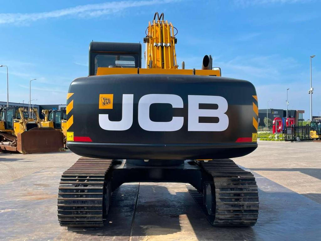 JCB 205 Photo 4