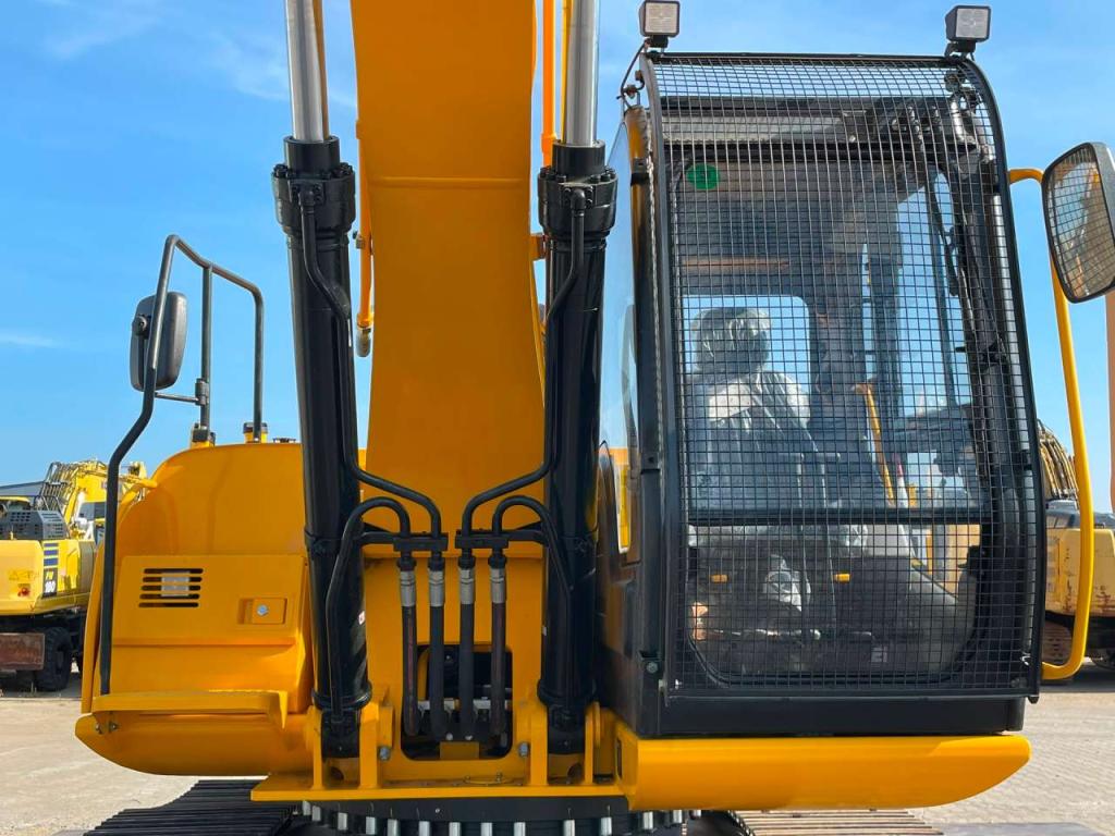 JCB 205 Photo 9