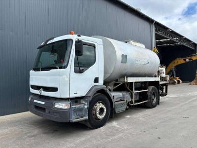 Renault Rincheval - 9.000 Liter en vente par Smitma B.V.