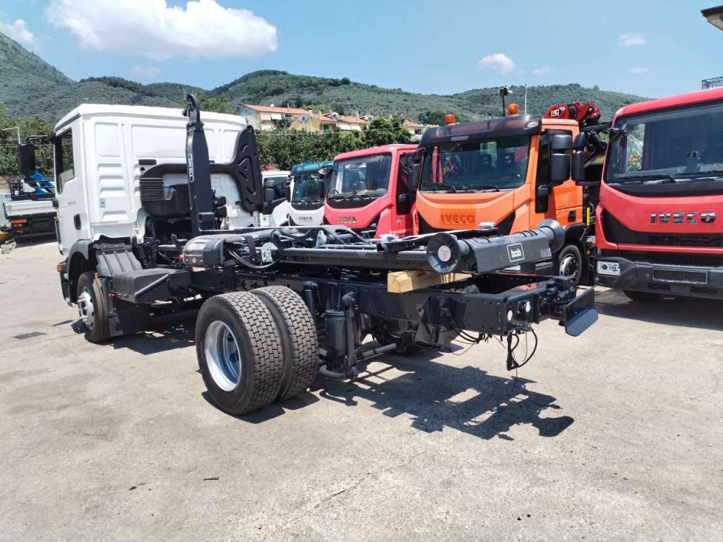 Iveco TGM 15.290 Photo 11