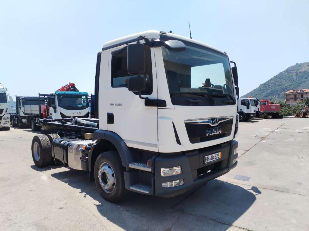Iveco TGM 15.290 Photo 21