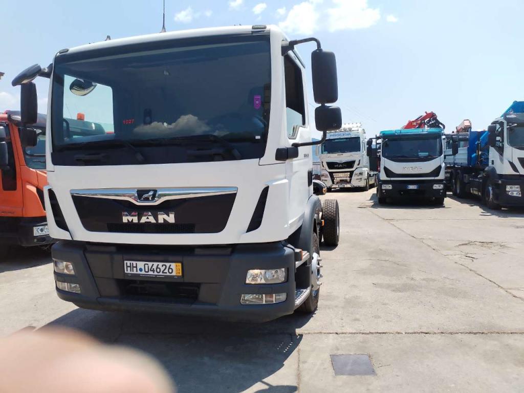 Iveco TGM 15.290 Photo 22