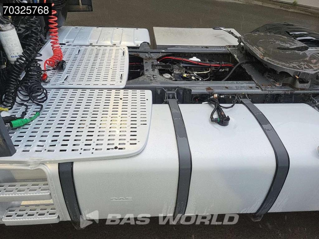 Daf XF 460 4X2 Photo 14